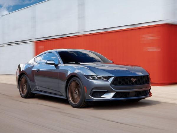 Ford завершил производство спорткара Mustang