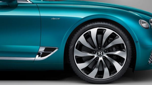 Компания Bentley обновила дизайн Bentley Continental GT и GTC Azure