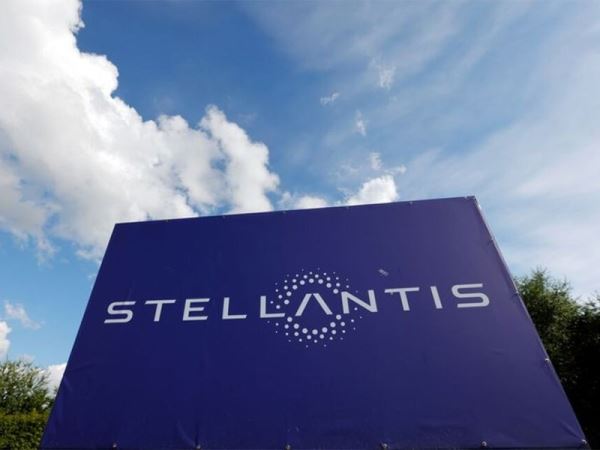 Stellantis активно поддерживает синтетическое топливо