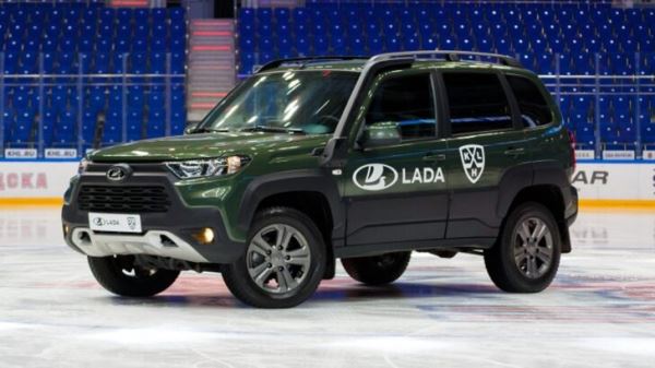 Журналисты узнали, можно ли купить «хоккейную» LADA Niva Travel по рекомендованной цене